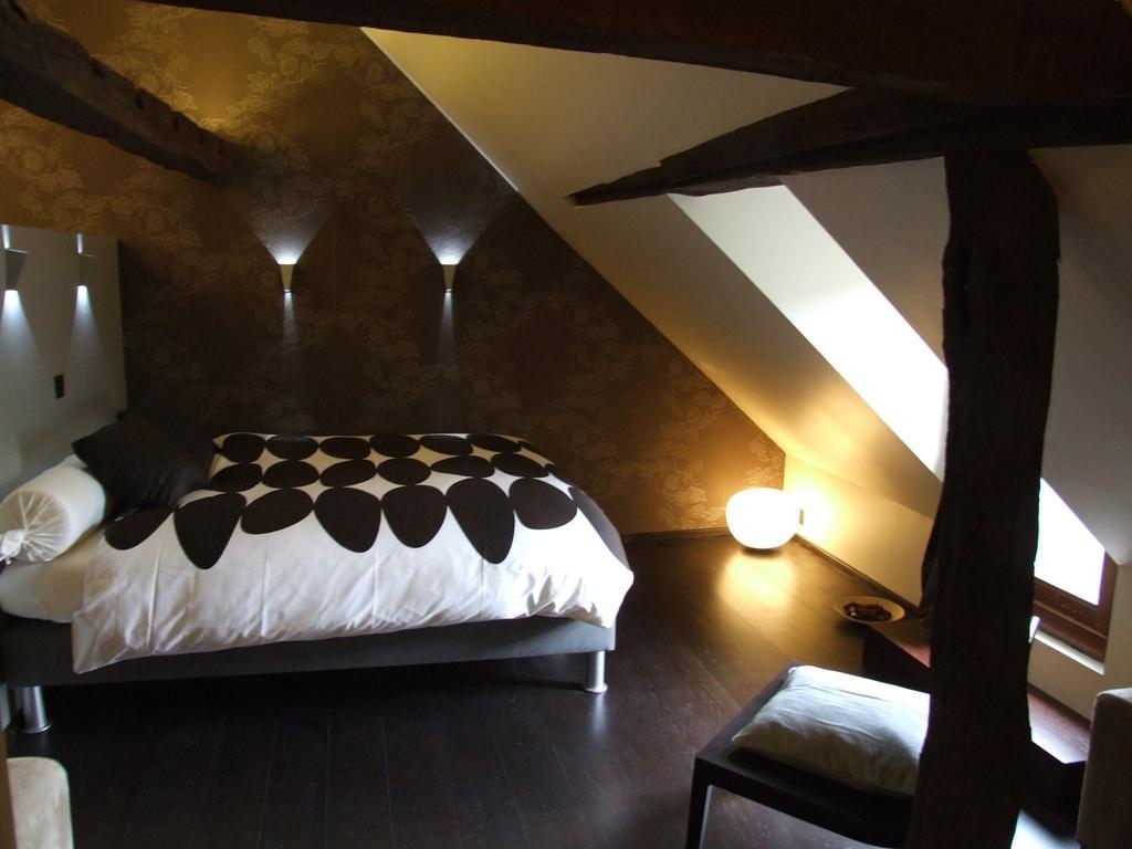 Hotel Ancien Relais De Poste Robertville Habitación foto
